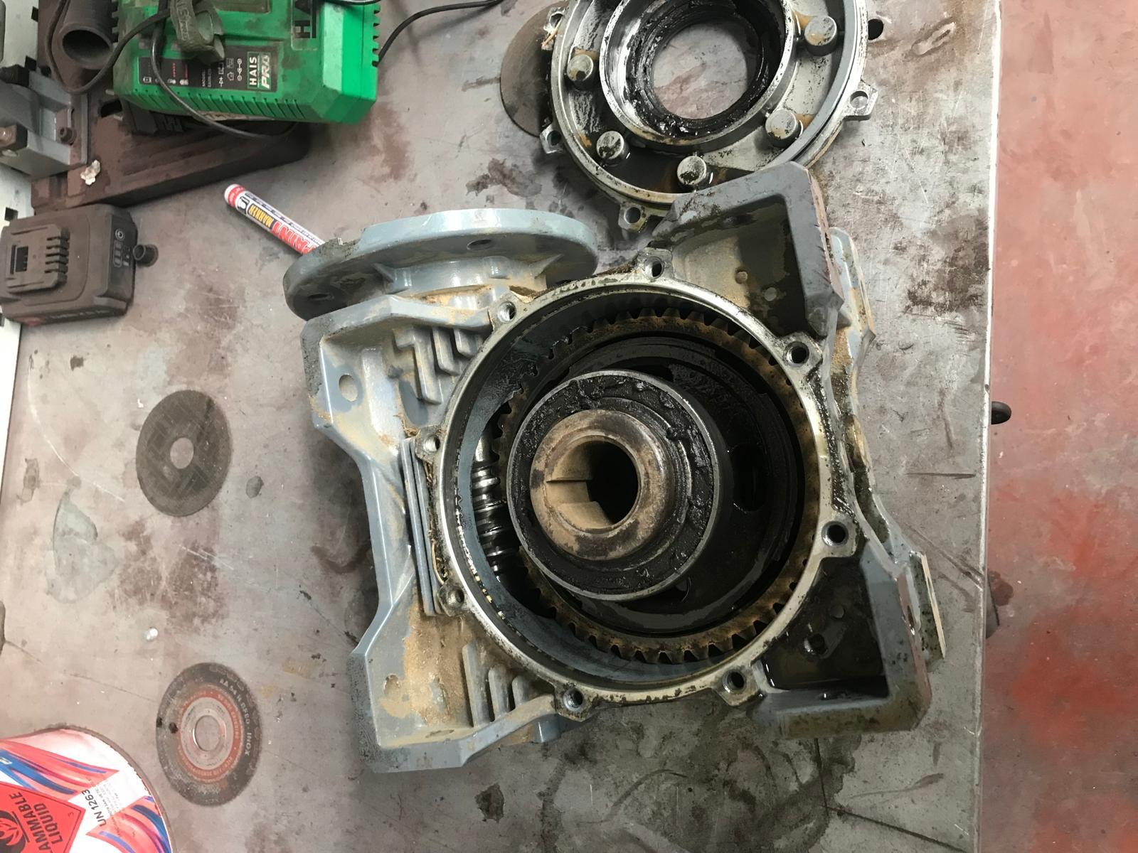 Redüktör Dişli Kutusu Onarımı