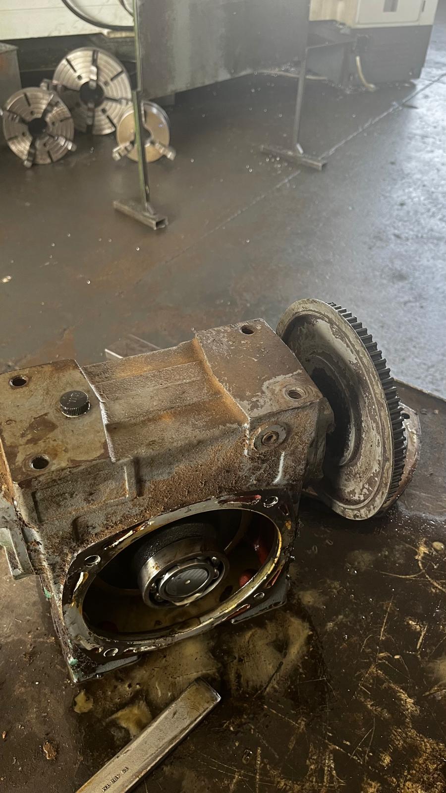 Redüktör Keçe Değişimi ve Sızdırmazlık Bakımı